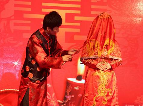 须达长者的新媳妇蛮横任性_佛陀一席话让她惭愧无语