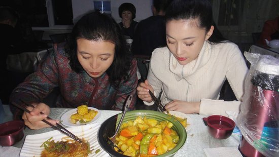 演员傅冲素食七年,掀起剧组素食风潮