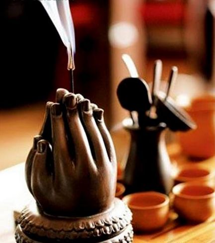 应多看家人的优点和功德