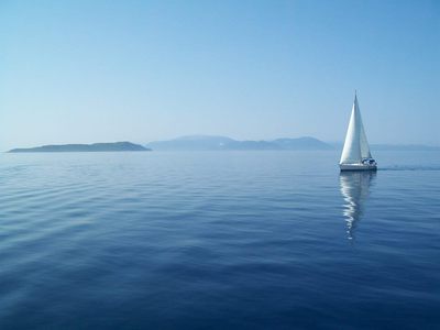 欲论人者先自论，欲知人者先自知