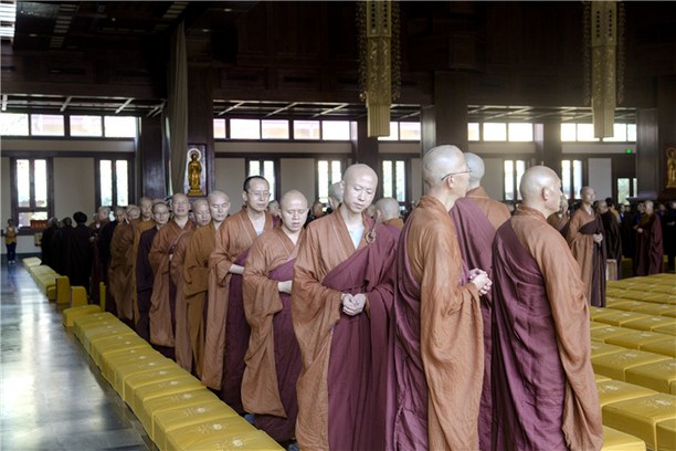 庐山东林寺昼夜经行︱三界如火宅 念佛归安养