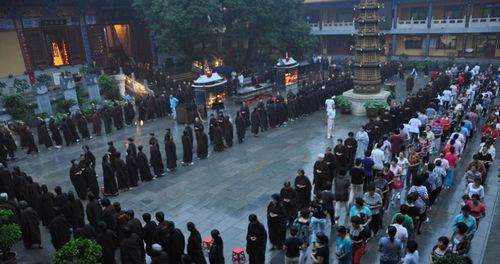 精进念佛--最殊胜的报恩方法