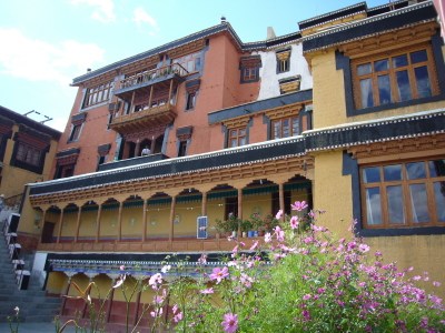 珍惜在娑婆世界修行的善缘