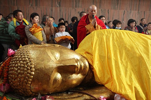 为什么佛要示现涅??