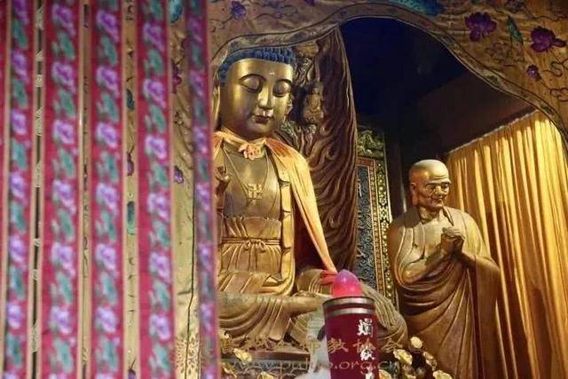 以无我之精神，努力切实作种种事业